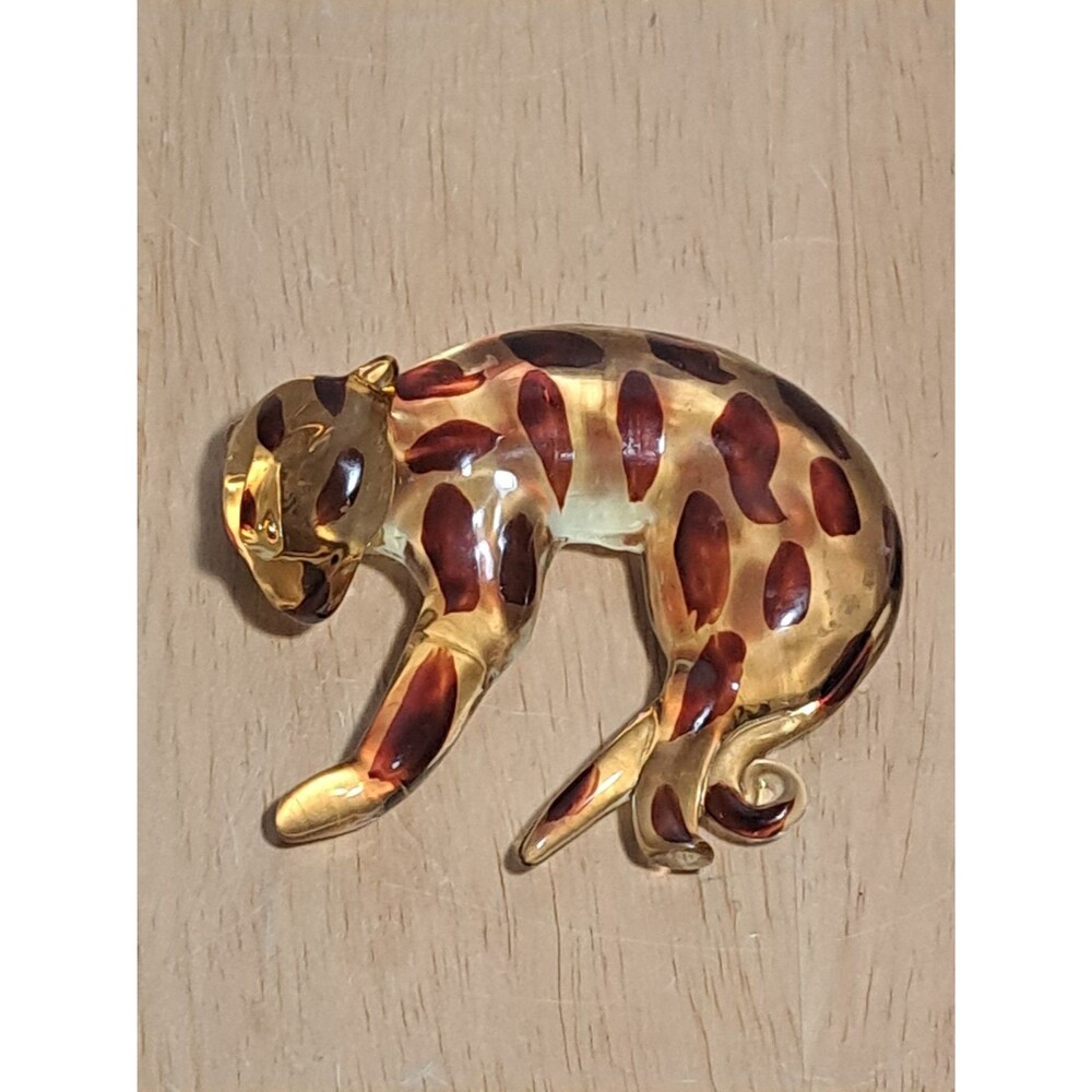 Hand Blown Art Glass Brown 3"7/8 Spotted Tiger Laying Down